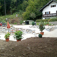 GT Erdbau Natur- und Lagensteine